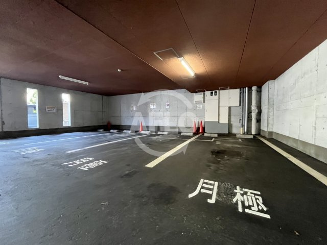 WOB塚本の駐車場|駐車場