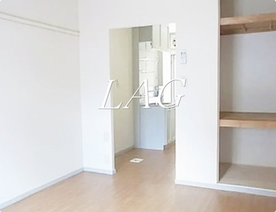 【居間・リビング】 | グランディール葵 | 洋室のお部屋です。