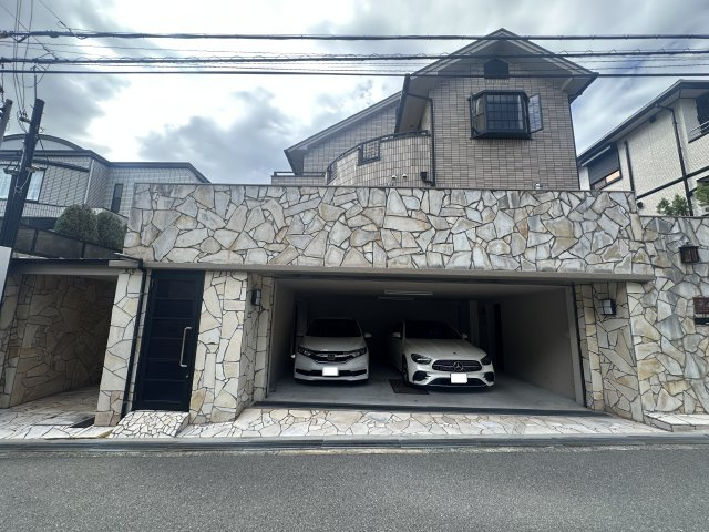豊中市緑丘一丁目30-3の外観