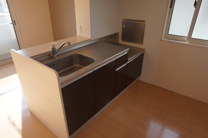 岩倉市東町藤塚のアパートのキッチン|キッチン