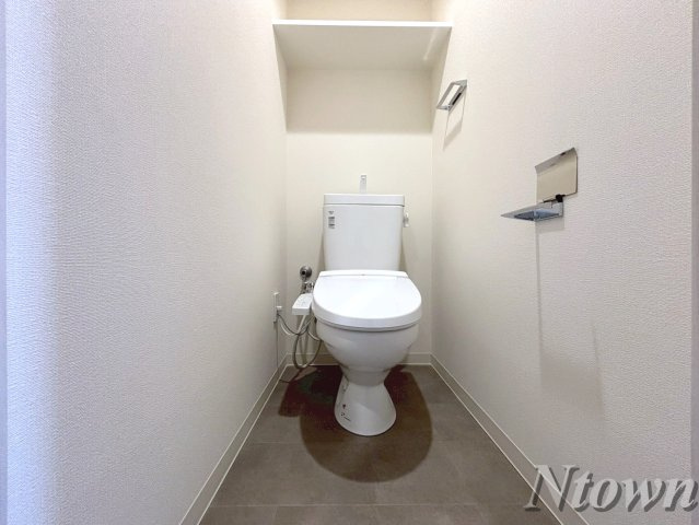 【トイレ】 | プレサンス広小路通今池 | 落ち着いた色調のトイレです