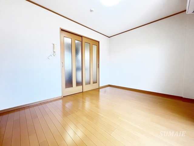 シャイン王子神谷の寝室|6帖の洋室☆