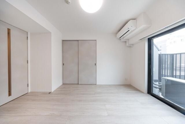 Ｓ－ＲＥＳＩＤＥＮＣＥ亀戸ｂａｌｍの洋室