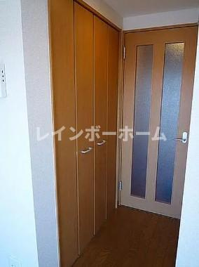 PLAZA　Y・Kの収納|同物件別号室参考写真です。