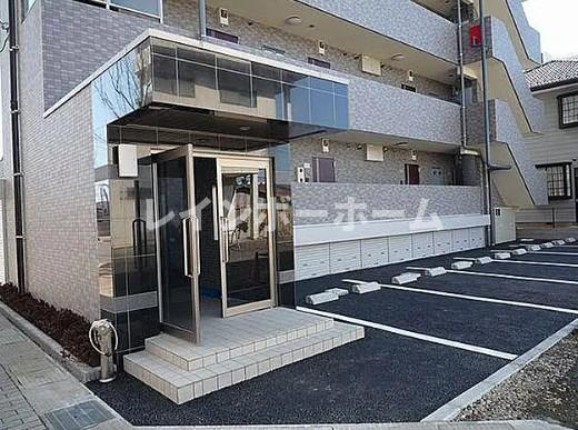 PLAZA　Y・Kのエントランス|同物件別号室参考写真です。