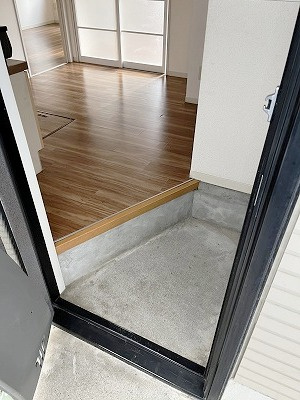 ハイム田園調布の玄関