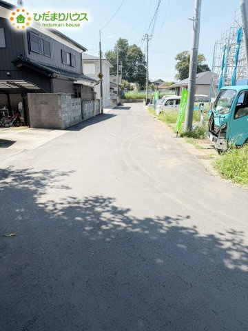 野田市清水635　新築戸建　G号棟の前面道路含む現地写真|接道：南側5m公道