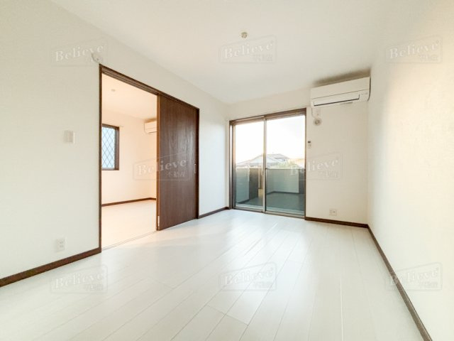 シエルリーブルの寝室|クローゼット付きの寝室です☆