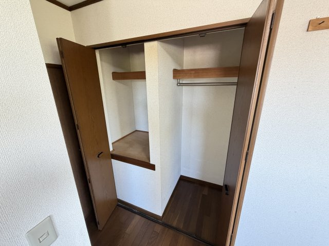 旭市ニ戸建ての収納