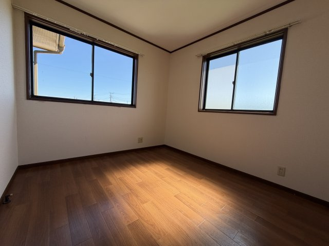 旭市ニ戸建ての居間・リビング