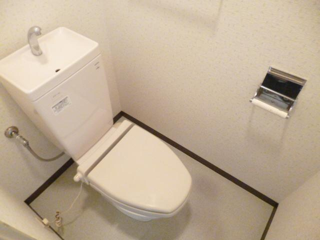 クレスト南浦和弐番館のトイレ