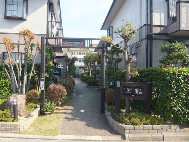 【エントランス】