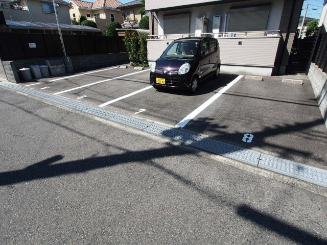 【駐車場】 | メゾンピエレ