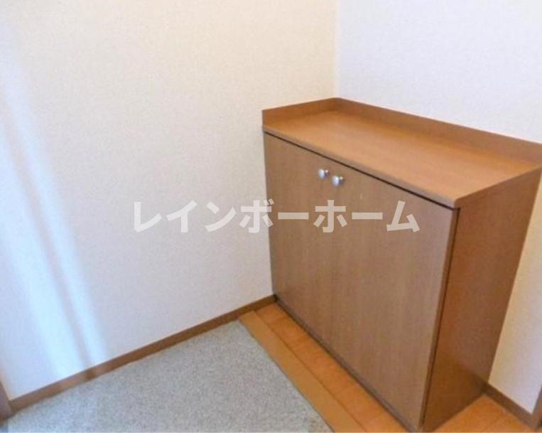 グランドガーデンOMIYAの玄関