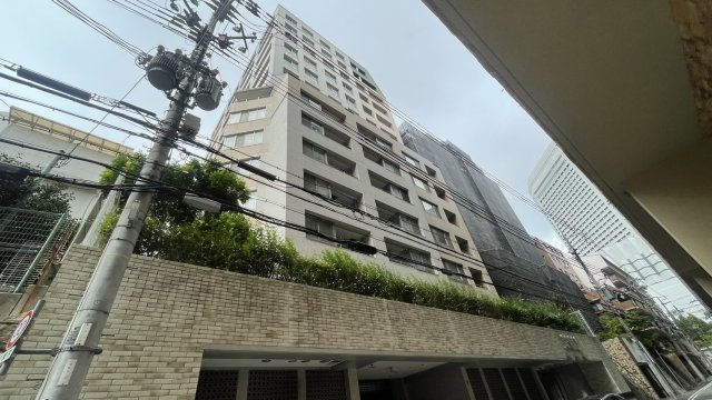 ワコーレ神戸北野セリュックスの外観