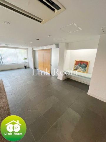 ライオンズシティ東陽町親水公園のロビー