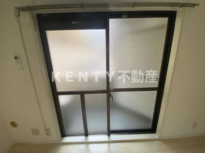 【内装】 | メゾン・ド・イザール | 内装は落ち着いています