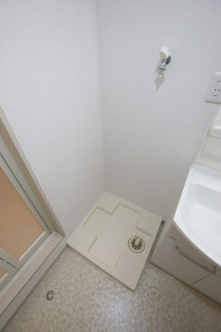 【設備】 | エステートピア泉北 | 室内洗濯機置場