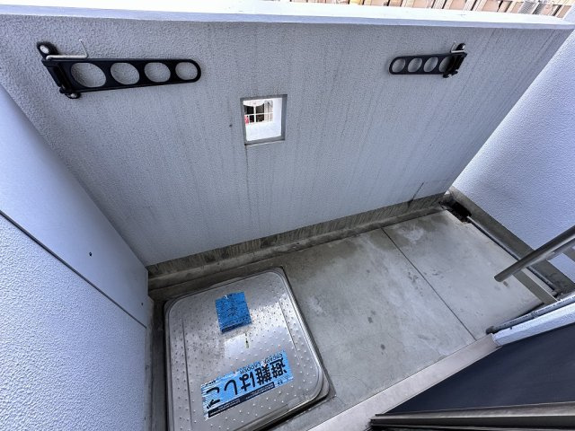 【バルコニー】