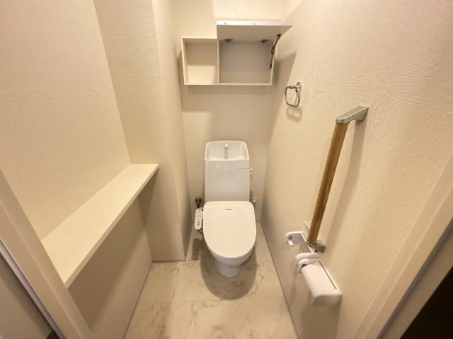 ラ　カーサ明倫のトイレ|シャワー付トイレ