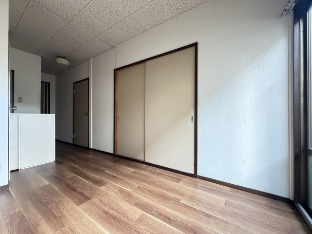 アーバン中野の居間・リビング