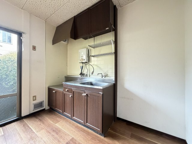 アーバン中野のキッチン
