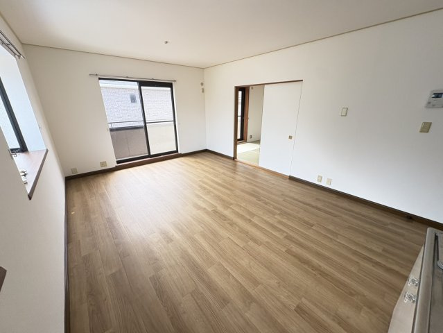 グラーツ弐番館の居間・リビング