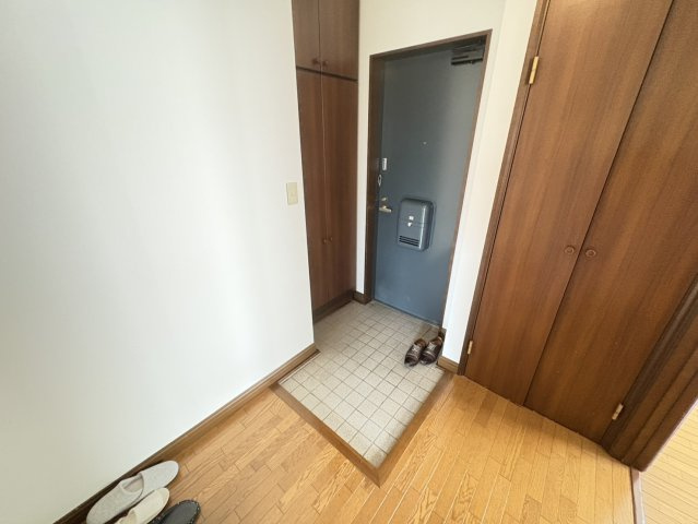 グラーツ弐番館の玄関