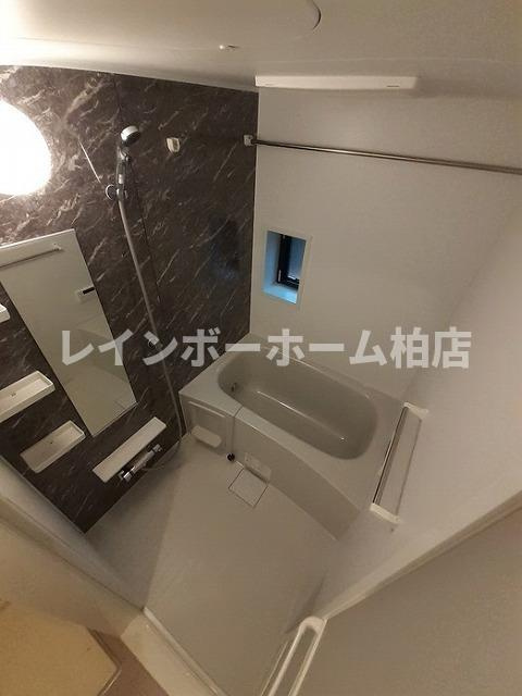 【仲介手数料：50％OFF】対象物件！の浴室|追い焚き機能・浴室乾燥機があります