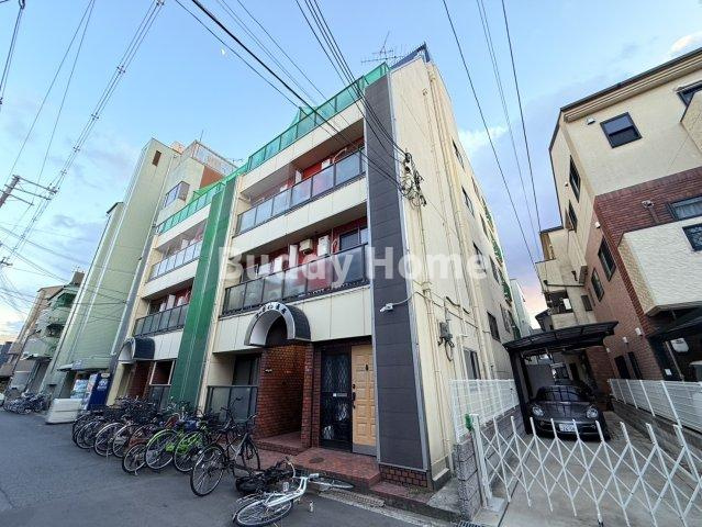 コーポイン長居B棟の外観