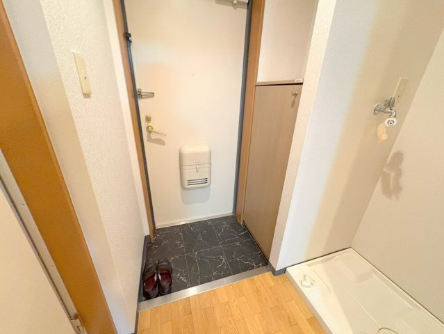 スクエアK2宝塚の玄関|落ち着いた玄関です