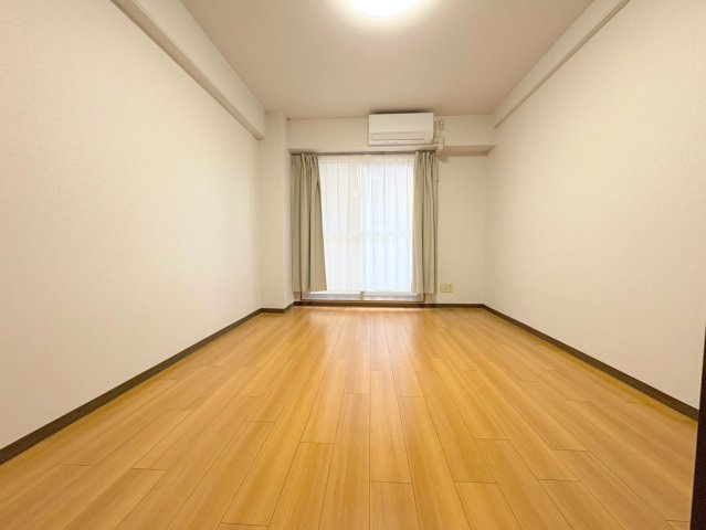 スクエアK2宝塚の居間・リビング|こちらの居間で趣味の時間をお楽しみください