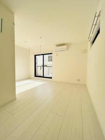 【寝室】ヴィクトワール西宮丸橋町