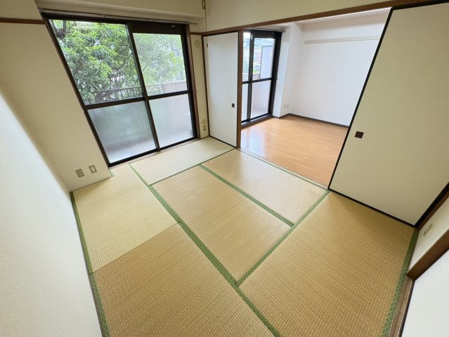 パークサイドUTの和室