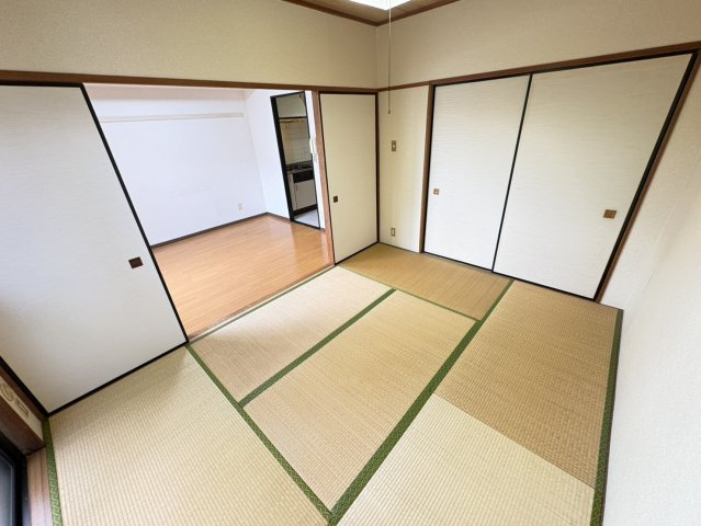 パークサイドUTの和室
