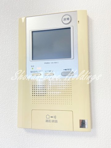 グランド・ガーラ横濱万世町のセキュリティ|モニタ付きインターホンで安心♪