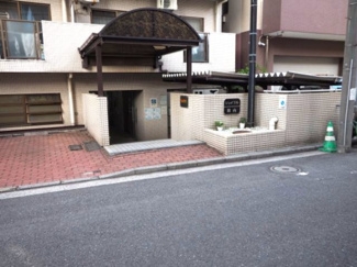 【エントランス】 | ジョイフル関内 | 最寄駅徒歩７分