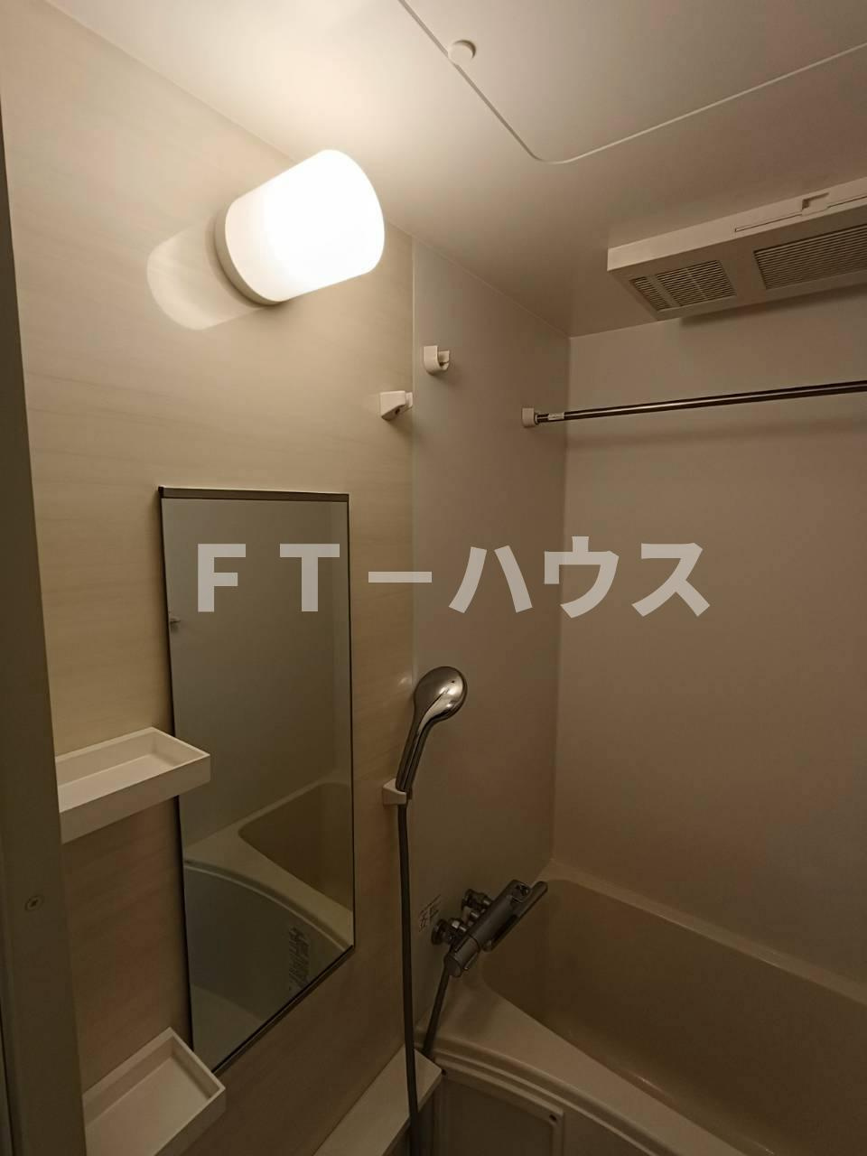 レジデンス船橋東中山の浴室