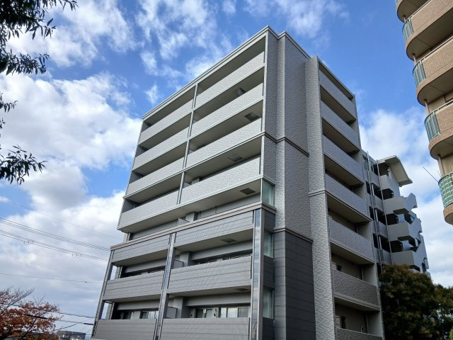 エスリード香里園美井元町の外観