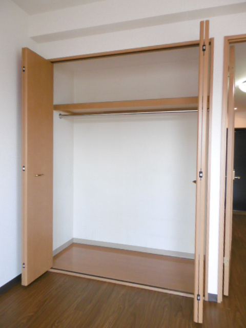 シャテロ北野の収納