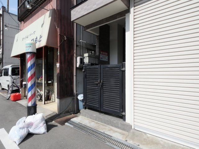 セレッソプラーサ中川のエントランス