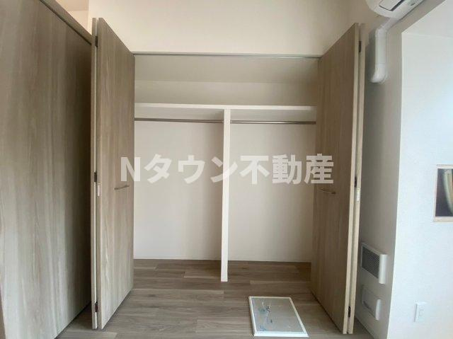 【収納】 | プレサンスTHE高岳 | たっぷりとした収納スペースです
