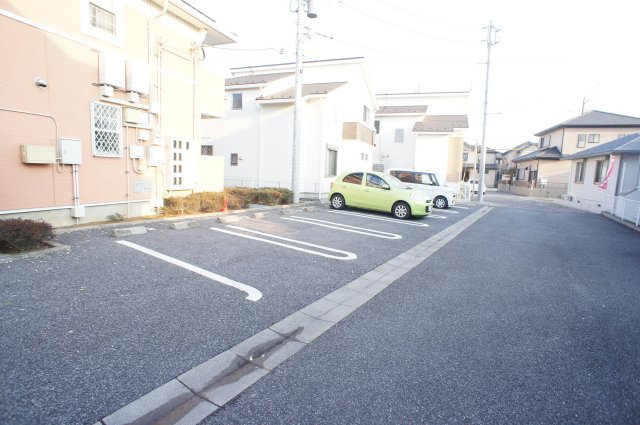 カリーノ・ボスコの駐車場|★駐車場