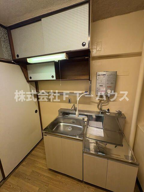 行徳マンションのキッチン