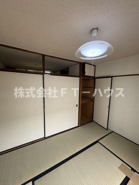 行徳マンションの寝室