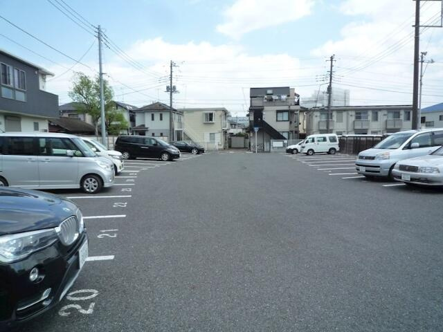 アールグレイスヒルの駐車場