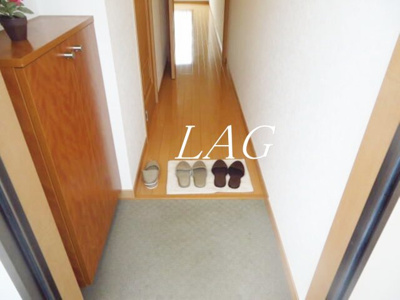 【玄関】 | クレフラスト馬橋 | 玄関です。