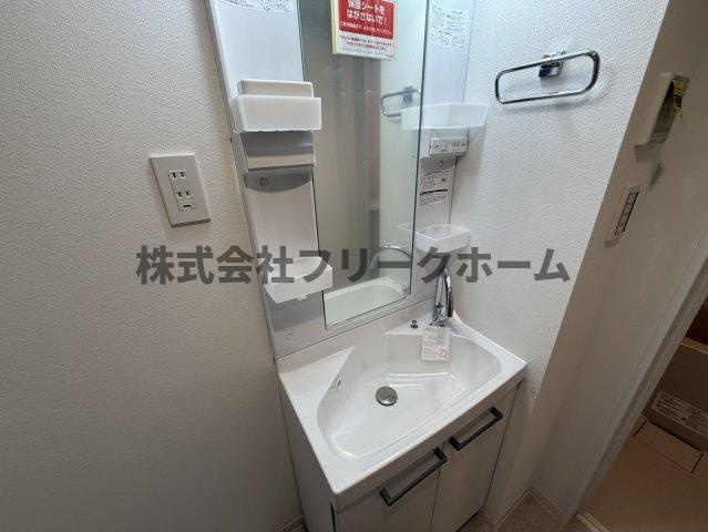 GATE　Residence　Mitaka　（ゲートレジデンスミタカ）の独立洗面台