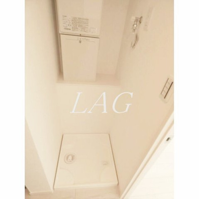 【設備】 | ＴＨＥ　ＰＲＥＣＩＯＵＳ　池袋本町 | 室内洗濯置き場です。