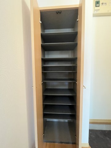 Ｇｒａｎｄ　Ｃｈａｒｉｏｔの収納|★シューズボックス